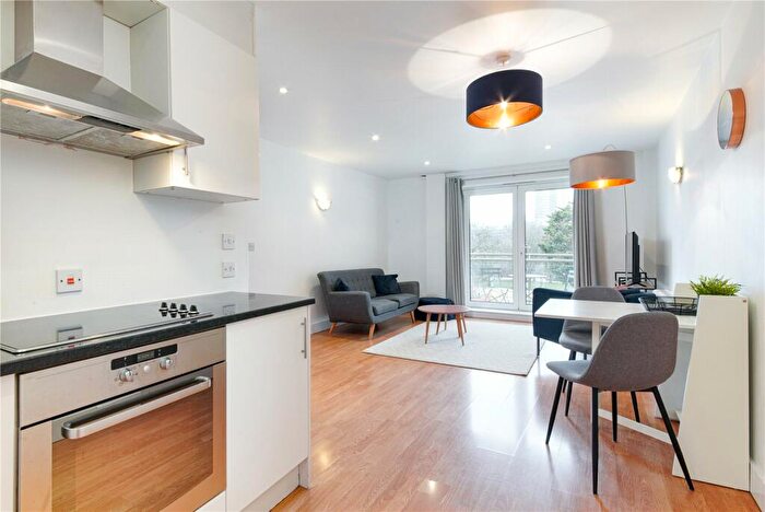 1 Bedroom Flat To Rent In Seward Street, Islington, EC1V