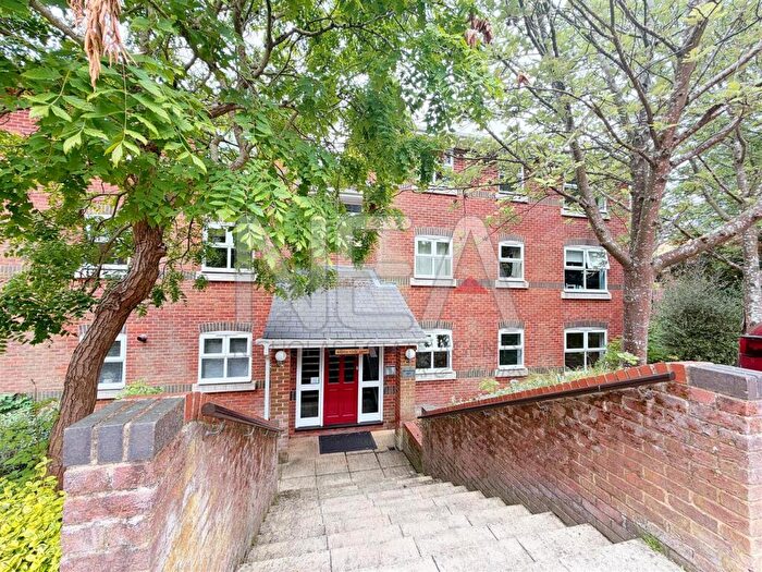 2 Bedroom Apartment To Rent In Warren House, St. Peters Avenue, Caversham, Reading, RG4