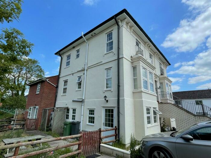 1 Bedroom Flat To Rent In Shepherds Patch, Slimbridge, GL2