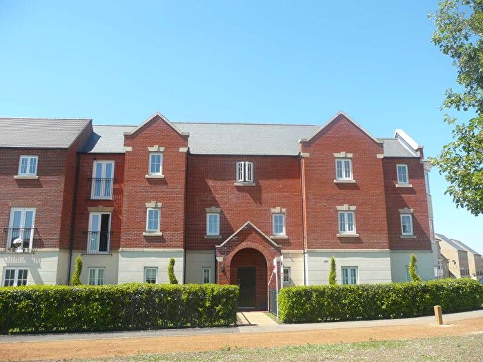 1 Bedroom Flat To Rent In Harlow Crescent, Oxley Park, Milton Keynes, MK4