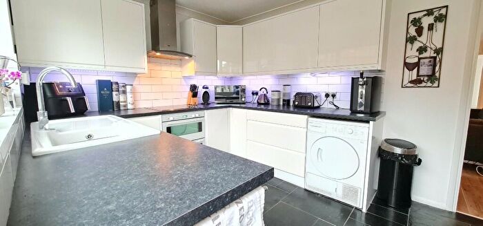 2 Bedroom Semi-Detached House For Sale In Eversley, Basildon, Essex, SS13