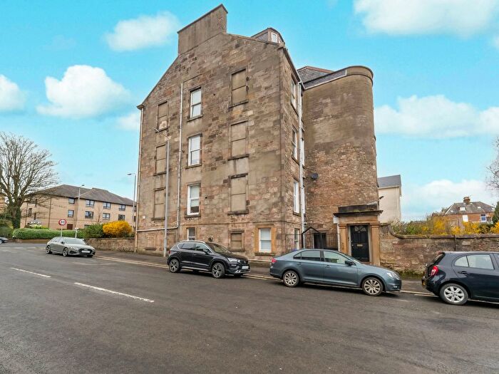 1 Bedroom Flat For Sale In Margaret Street, Inverclyde, Greenock, PA16