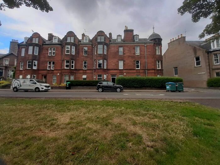 5 Bedroom Flat To Rent In Magdalen Yard Road, Dundee, DD2