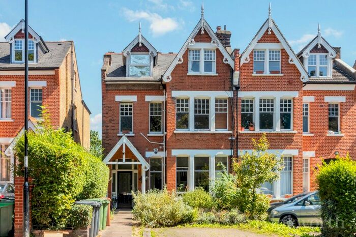 3 Bedroom Detached House To Rent In Mayow Road, London, SE26