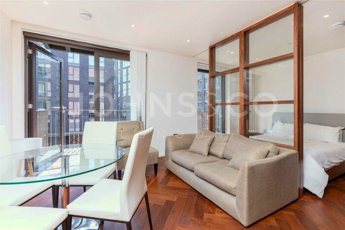 Apartment To Rent In Ambassador Building, Embassy Gardens, Nine Elms, London, SW11