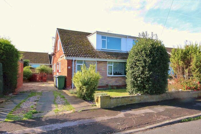 4 Bedroom Bungalow To Rent In The Link, Carlton, Goole, DN14