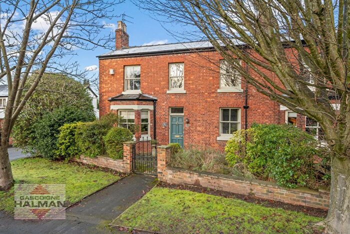 4 Bedroom End Of Terrace House For Sale In Knutsford Road, Wilmslow, SK9