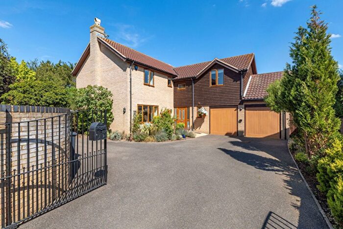 5 Bedroom Detached House For Sale In Moat Close, Colne, Huntingdon, PE28