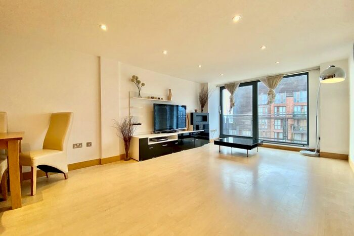 2 Bedroom Apartment To Rent In Blue, Little Neville Street, Leeds, LS1