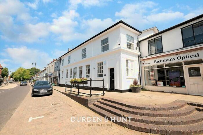 1 Bedroom Apartment To Rent In High Street, Ongar, CM5