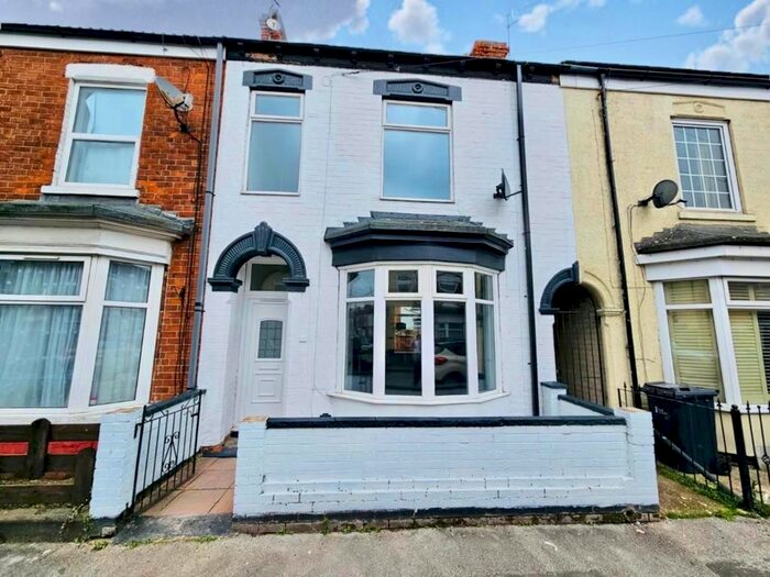 3 Bedroom Terraced House To Rent In Severn Street, Hull, HU8