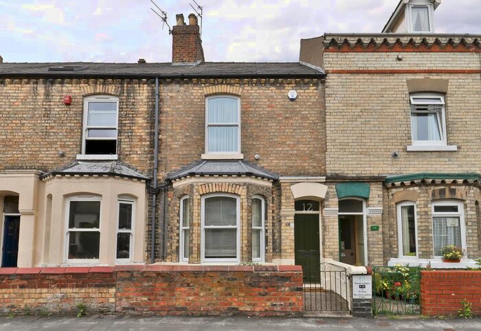 2 Bedroom Terraced House To Rent In Neville Terrace, York, North Yorkshire YO31
