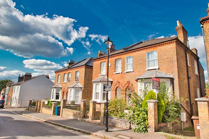 4 Bedroom Semi-Detached House To Rent In West Street, Harrow, HA1