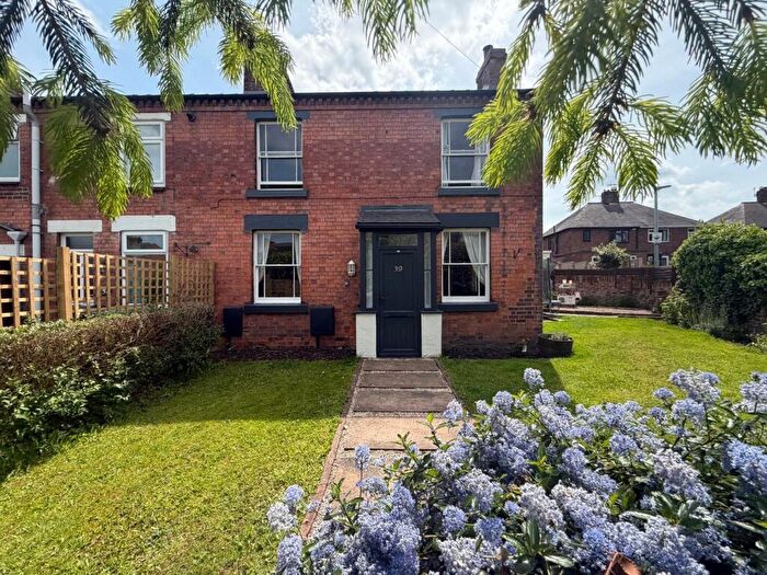 3 Bedroom Cottage For Sale In Brookside, Belper, DE56