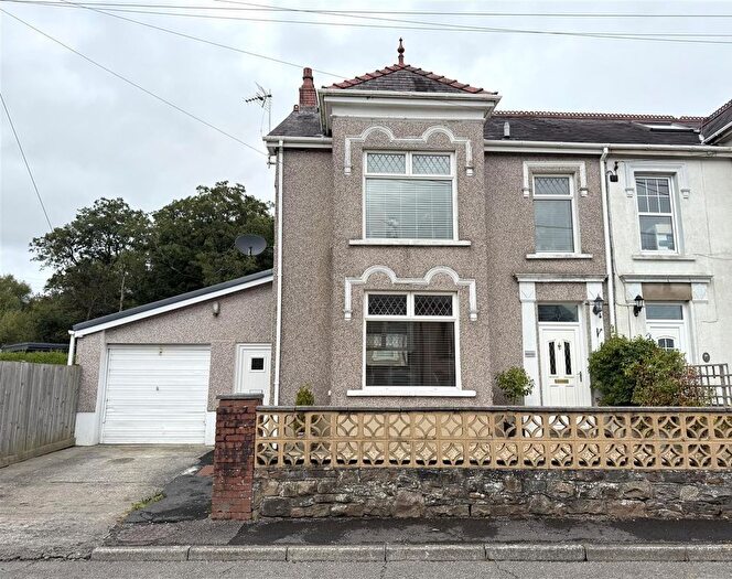 3 Bedroom Semi-Detached House For Sale In Nantyglyn Road, Glanamman, Ammanford, SA18