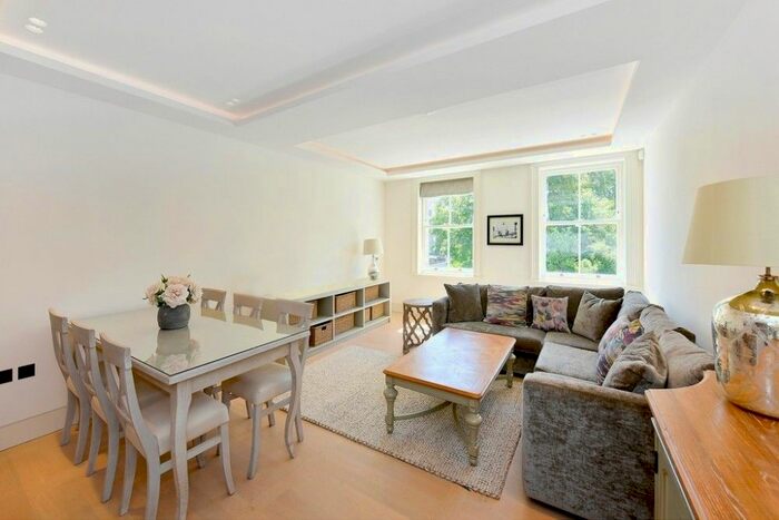 2 Bedroom Flat To Rent In Craven Hill Gardens, Bayswater W2