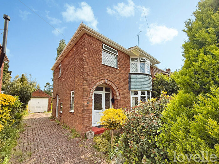 3 Bedroom Detached House For Sale In Western Crescent, Lincoln, LN6