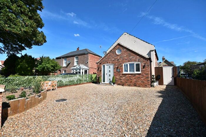 2 Bedroom Character Property For Sale In Sutton Road, Walpole Cross Keys, King's Lynn, PE34