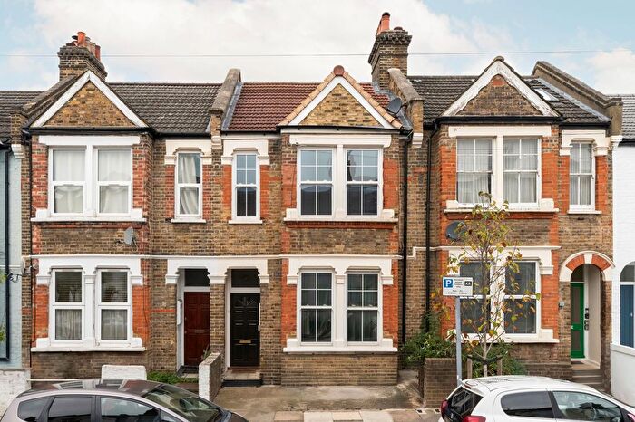 1 Bedroom Flat To Rent In Hiley Road, Kensal Green, NW10