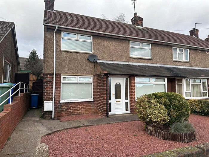 3 Bedroom Semi-Detached House To Rent In Ladybrook Lane, Mansfield, NG19
