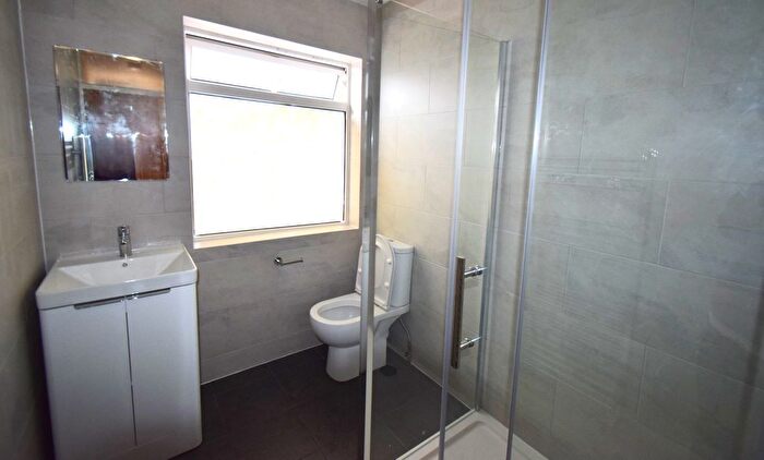 4 Bedroom Terraced House To Rent In Yeading Avenue, Rayners Lane, HA2
