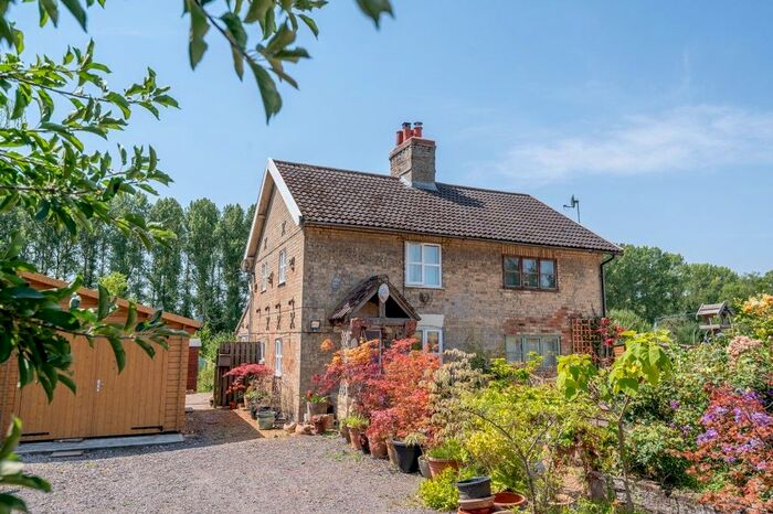 2 Bedroom Cottage For Sale In Fordham, Downham Market, PE38