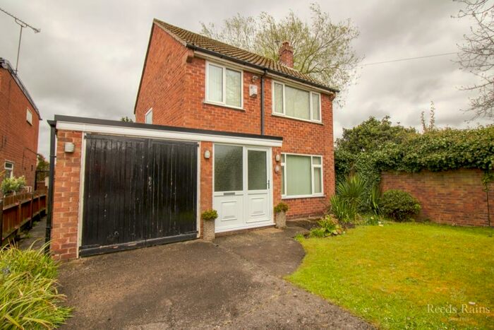 3 Bedroom Detached House To Rent In Woodland Road, Whitby, Ellesmere Port, CH65