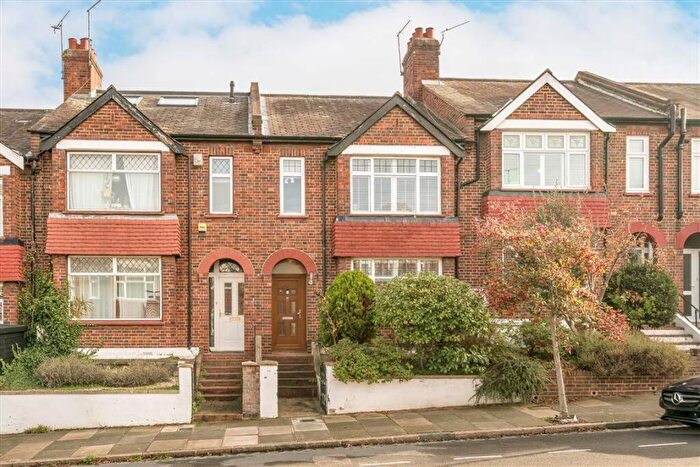 3 Bedroom Terraced House For Sale In Mayhill Road, Charlton, SE7