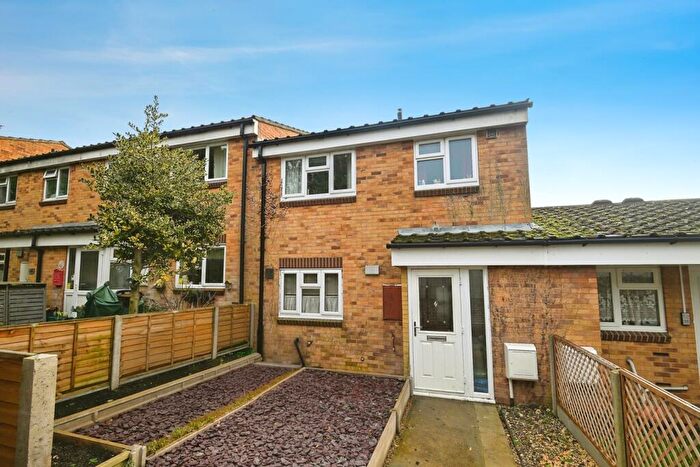 3 Bedroom Terraced House For Sale In Brisleys Row, Burham, Rochester, Kent, ME1