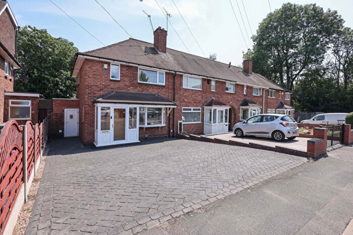 2 Bedroom End Of Terrace House For Sale In Barrows Lane, Birmingham, B26