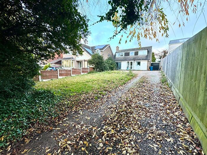 3 Bedroom Detached House For Sale In Burnside Grove, Tollerton, Nottingham, NG12