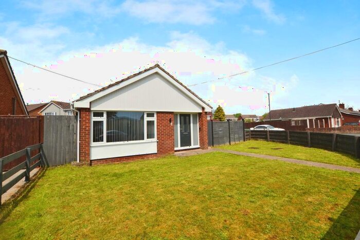2 Bedroom Detached Bungalow To Rent In Stockwood Lane, Stockwood, Bristol, BS14