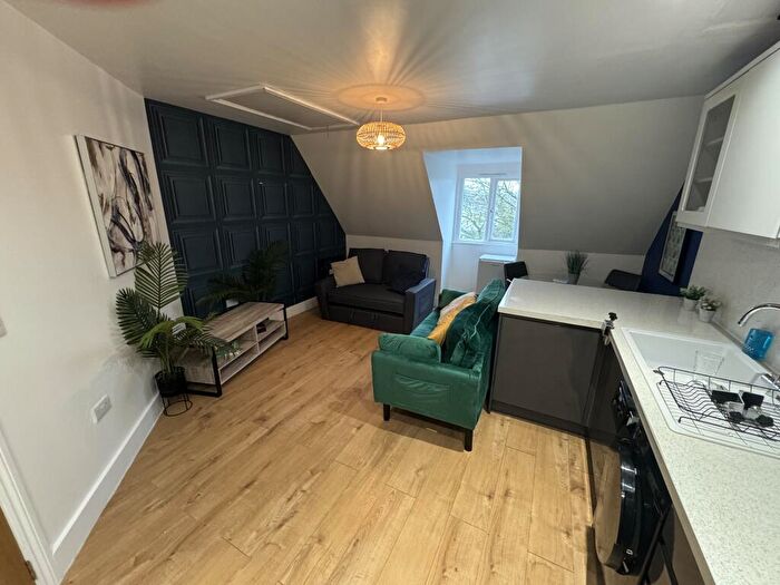 2 Bedroom Apartment To Rent In Tower Way, Canterbury, CT1