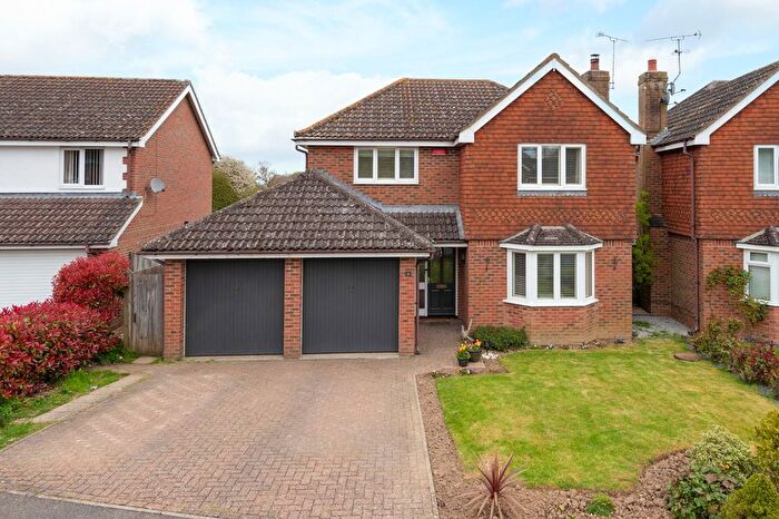 4 Bedroom Detached House For Sale In Little Robhurst, High Halden, TN26