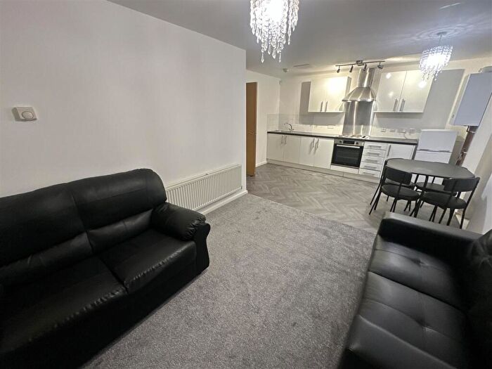 2 Bedroom Apartment To Rent In Moss Street, Salford, M7