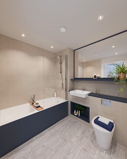 2 Bedroom Flat For Sale In Civic Street, Hounslow, TW3