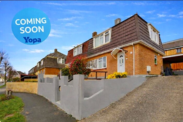 3 Bedroom Semi-Detached House For Sale In Wanstead Grove, Plymouth, PL5