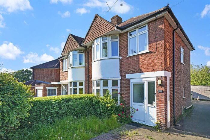 3 Bedroom Semi-Detached House To Rent In Wroxham Gardens, Potters Bar, EN6