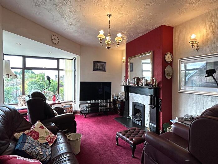 2 Bedroom Detached Bungalow For Sale In Heol Maelor, Coedpoeth, Wrexham, LL11
