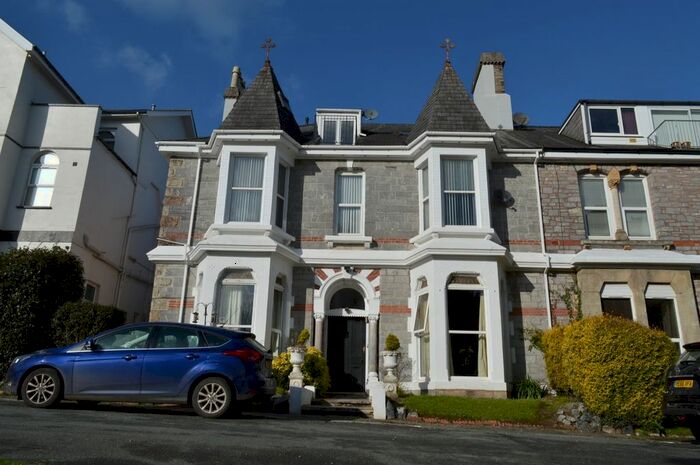 2 Bedroom Flat To Rent In Boringdon Villas, Plympton, Plymouth, PL7
