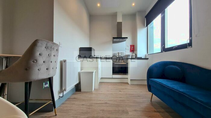 1 Bedroom Flat To Rent In Renaissance Works, New Street, Huddersfield, HD1