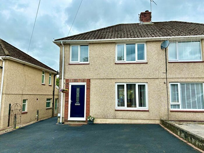 3 Bedroom Semi-Detached House For Sale In March Hywel, Rhos, Pontardawe, Swansea., SA8