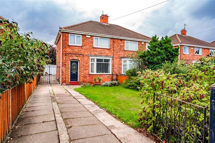 3 Bedroom Semi-Detached House For Sale In Little Coates Road, Grimsby, Lincolnshire, DN34