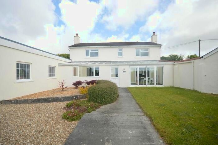 4 Bedroom Property To Rent In Calvadnack, Carnmenellis, Redruth, TR16