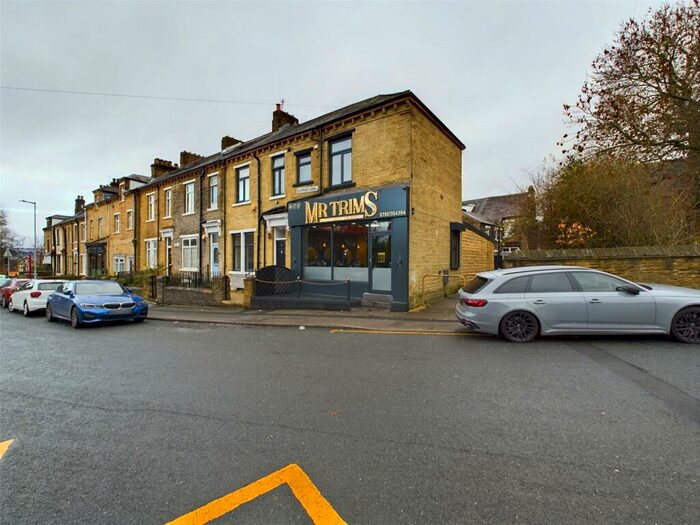 1 Bedroom Apartment To Rent In Fern Terrace, Bradford, West Yorkshire, BD8