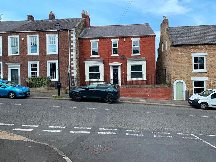 4 Bedroom Terraced House To Rent In Nesham Place, Houghton Le Spring, DH5
