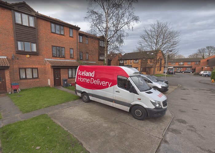 1 Bedroom Flat To Rent In Barnes Avenue, Southall, UB2