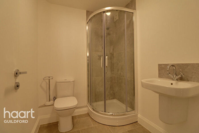 1 Bedroom Flat To Rent In Sydenham Road, Guildford, GU1