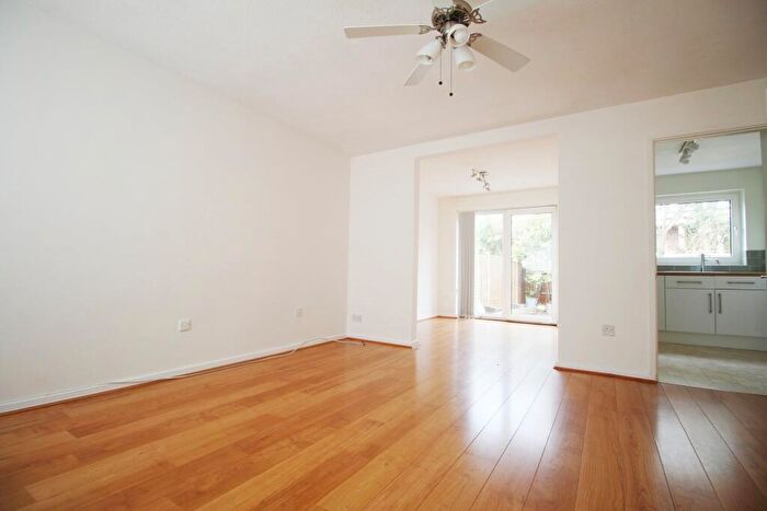 4 Bedroom Semi-Detached House To Rent In Muscroft Road, Prestbury, Cheltenham, GL52