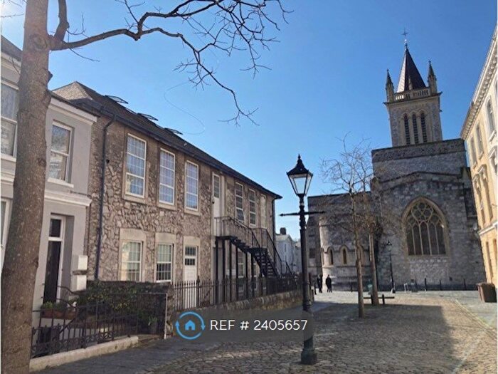 1 Bedroom Flat To Rent In Hollywood Terrace, Plymouth, PL1